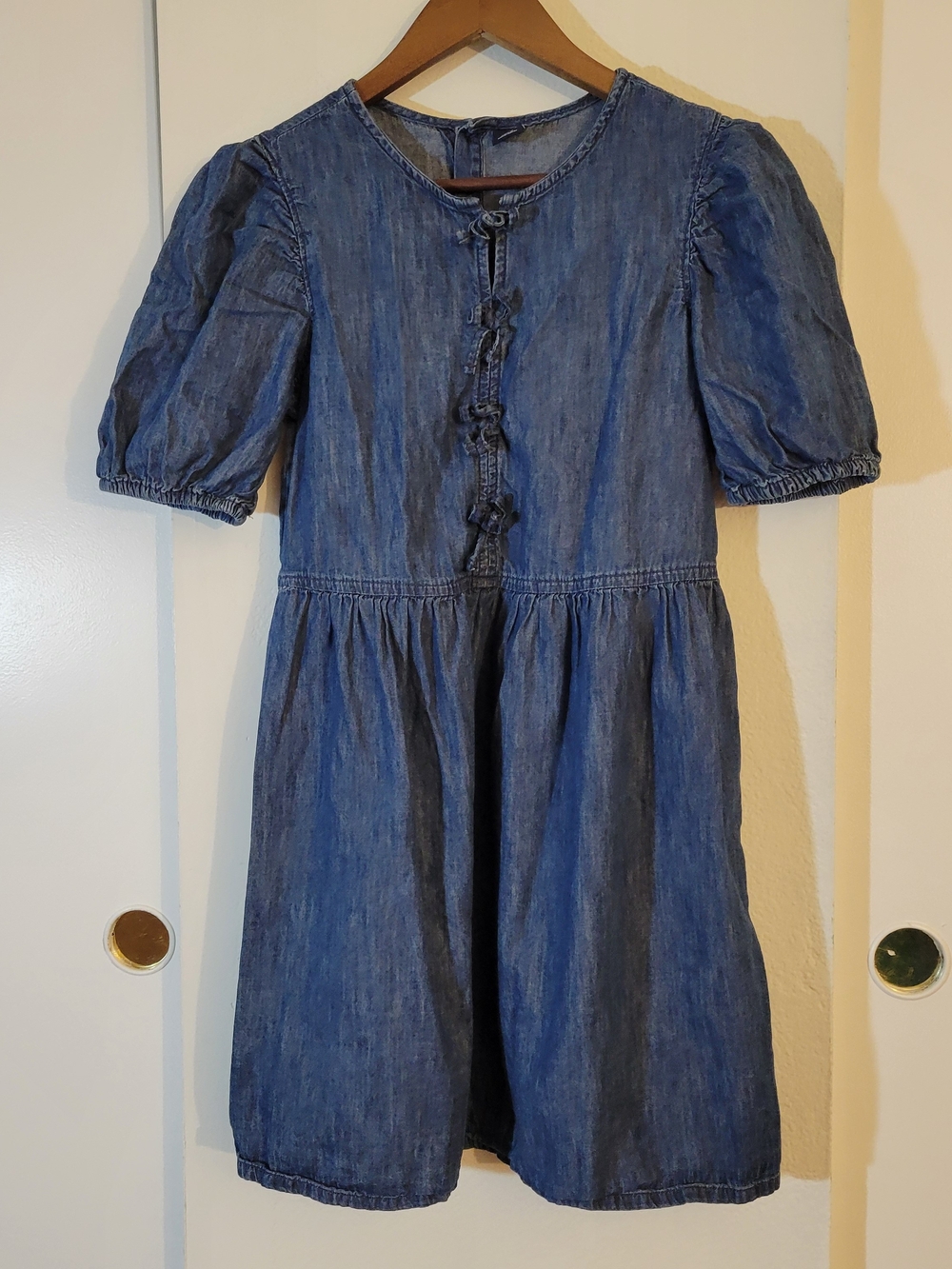 Old Navy Grils Blue Denim Puff Sleeve Dress